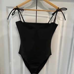 Capulet body top dark grey